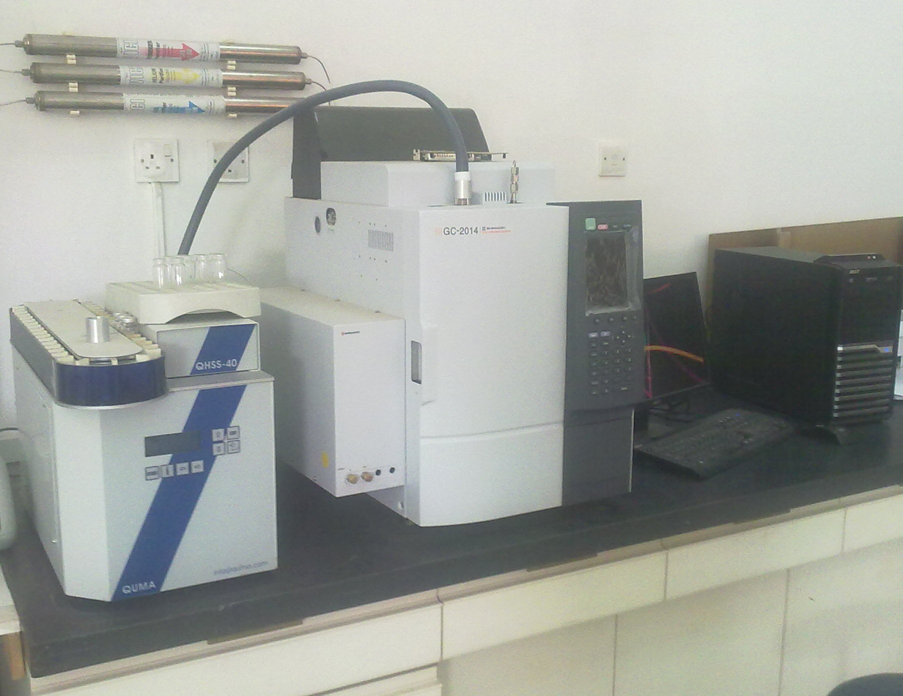oil lab