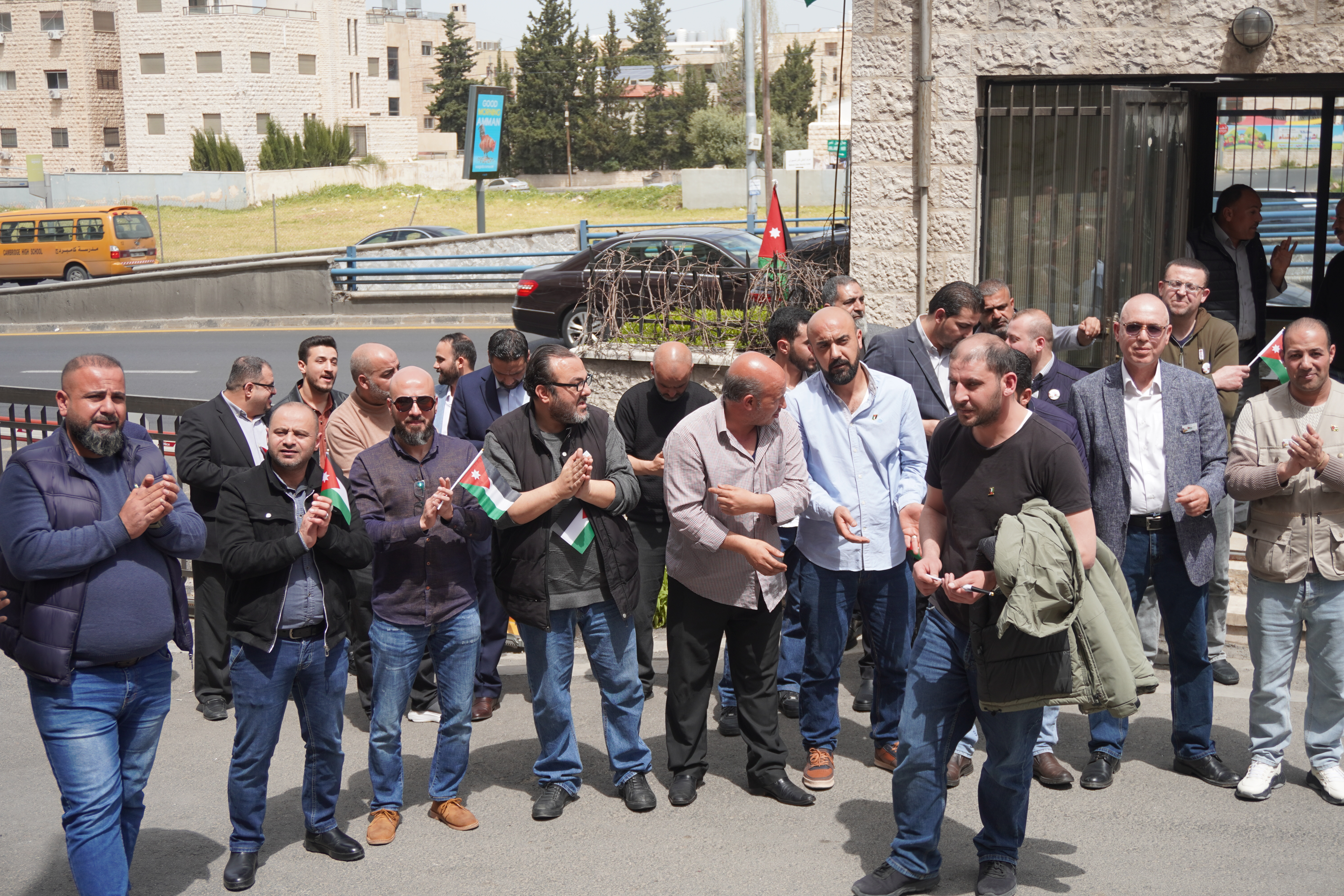 صور من الإحتفال باليوم الوطني للعلم الأردني